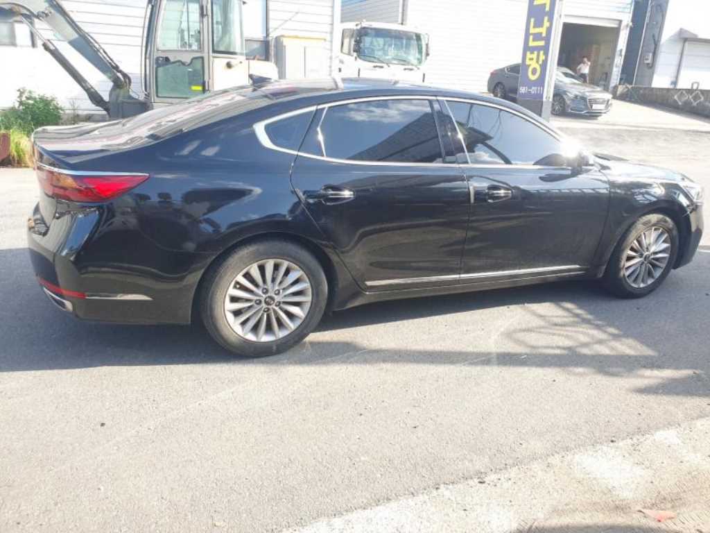KIA K7 - Vista 2