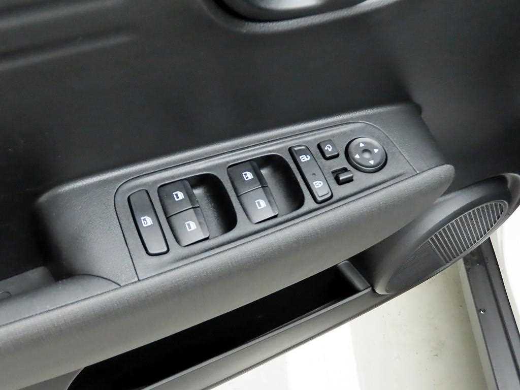 HYUNDAI Casper - Vista 11