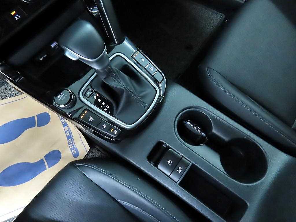 KIA Seltos - Vista 10