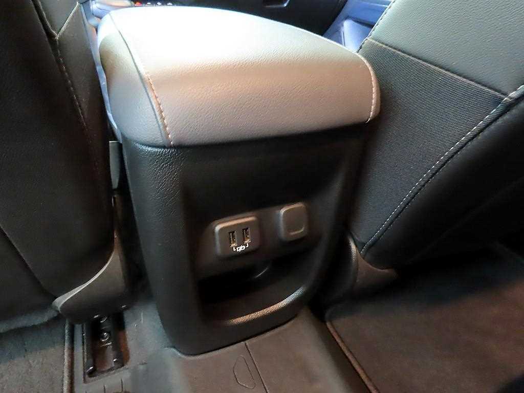 Chevrolet ?Colorado 2021 Negro - Importación desde Corea - HF Imports Iquique - Foto 16