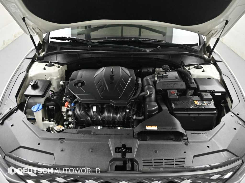 HYUNDAI Grandeur - Vista 7
