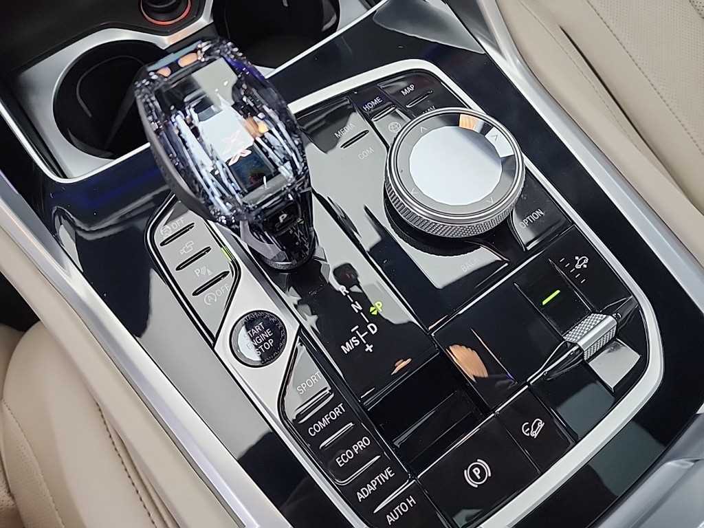 BMW X6 - Vista 8