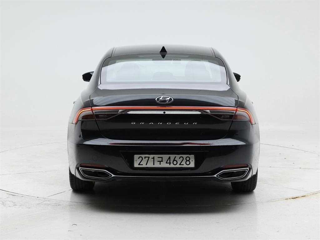 HYUNDAI Grandeur - Vista 5