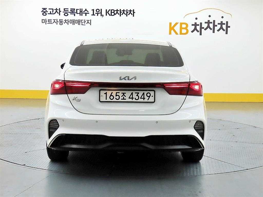KIA K3 - Vista 3