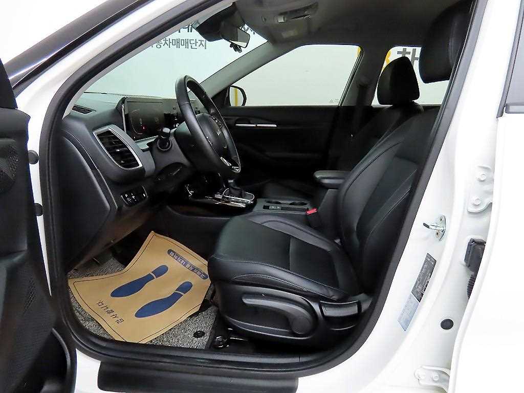 KIA Seltos - Vista 5