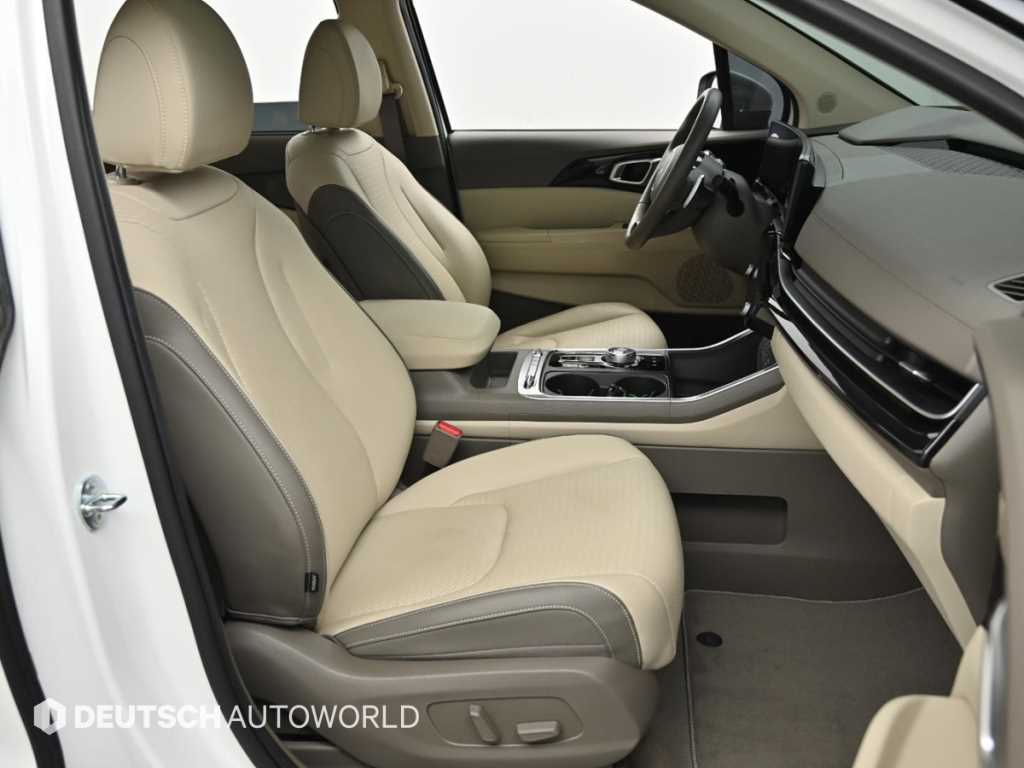 KIA Carnival - Vista 10