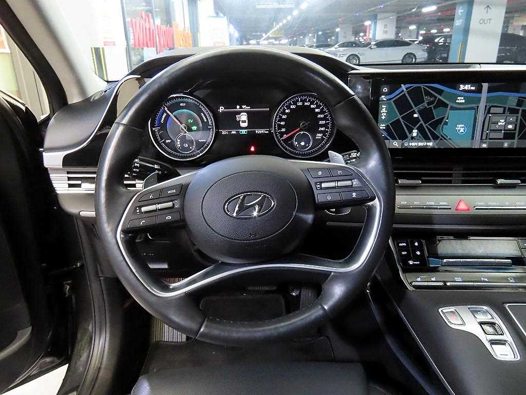 HYUNDAI Grandeur - Vista 8