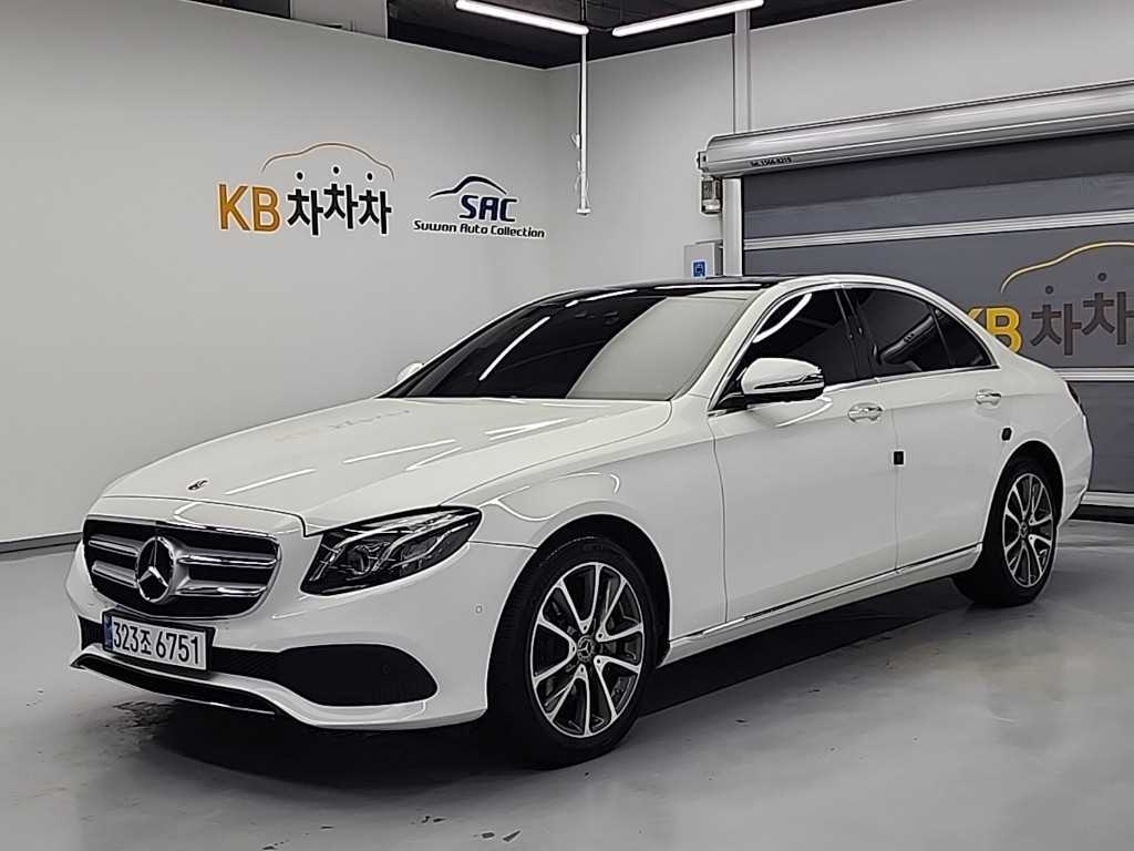 Mercedes Benz E class 2019 Blanco - Importación desde Corea - HF Imports Iquique - Foto 1