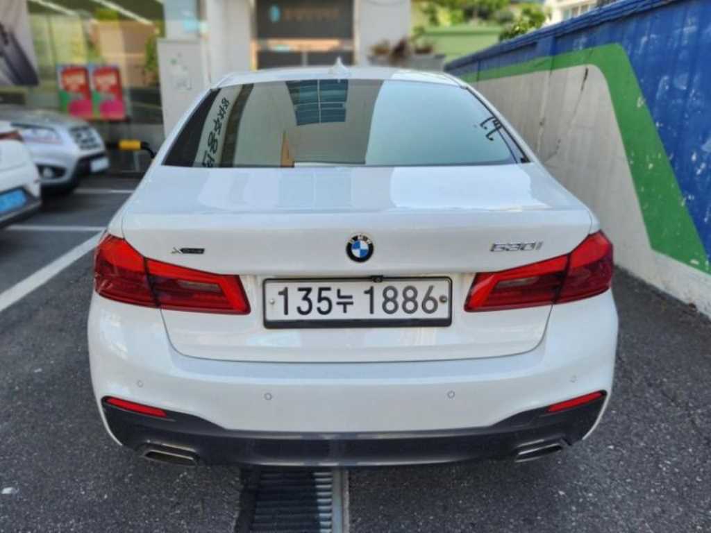 BMW 5 Series - Vista 2