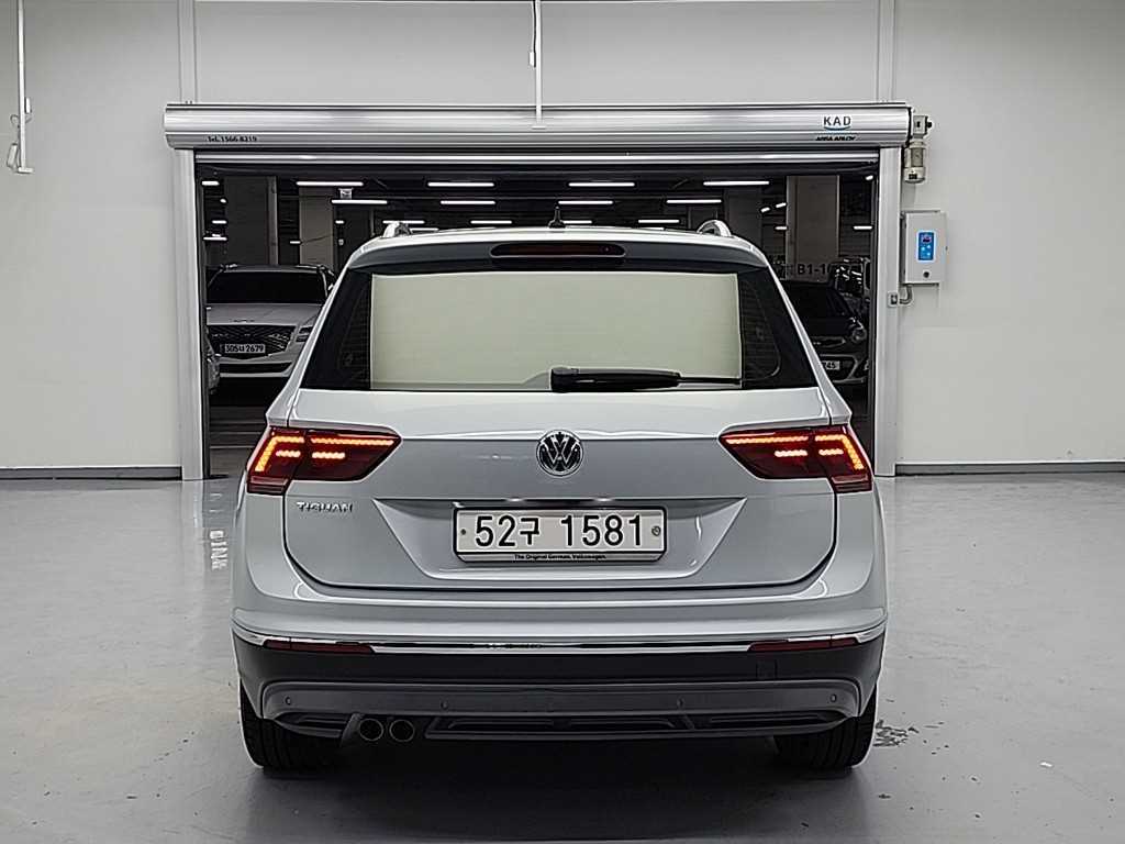 Volkswagen Tiguan - Vista 3