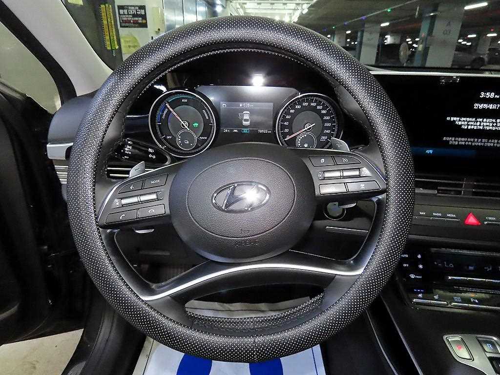 HYUNDAI Grandeur - Vista 8