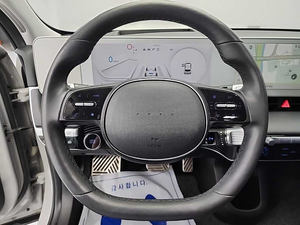 HYUNDAI Ioniq 5 - Vista 9