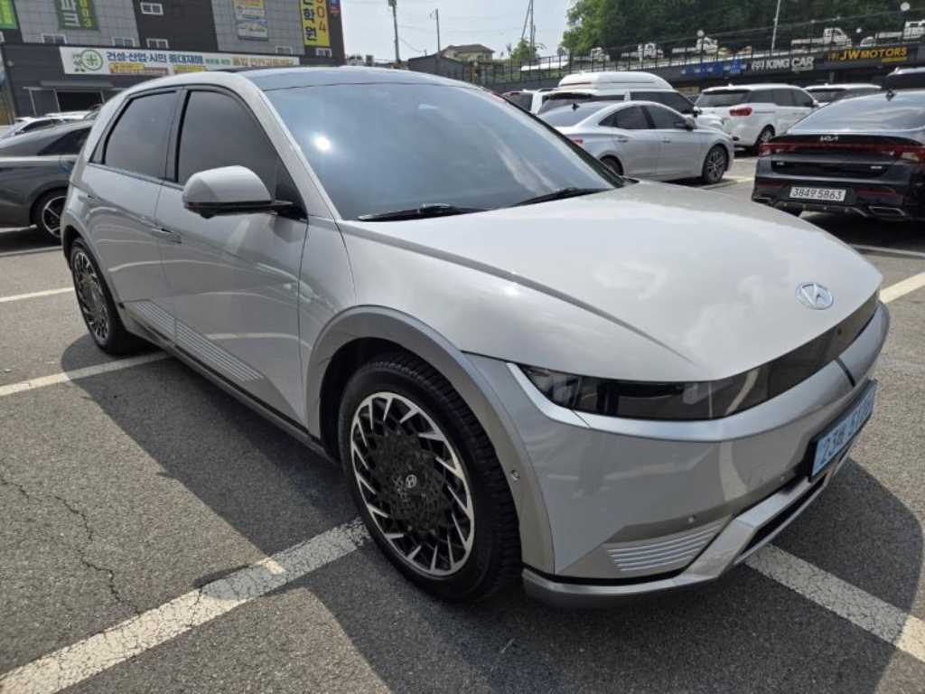 HYUNDAI Ioniq 5 - Vista 5