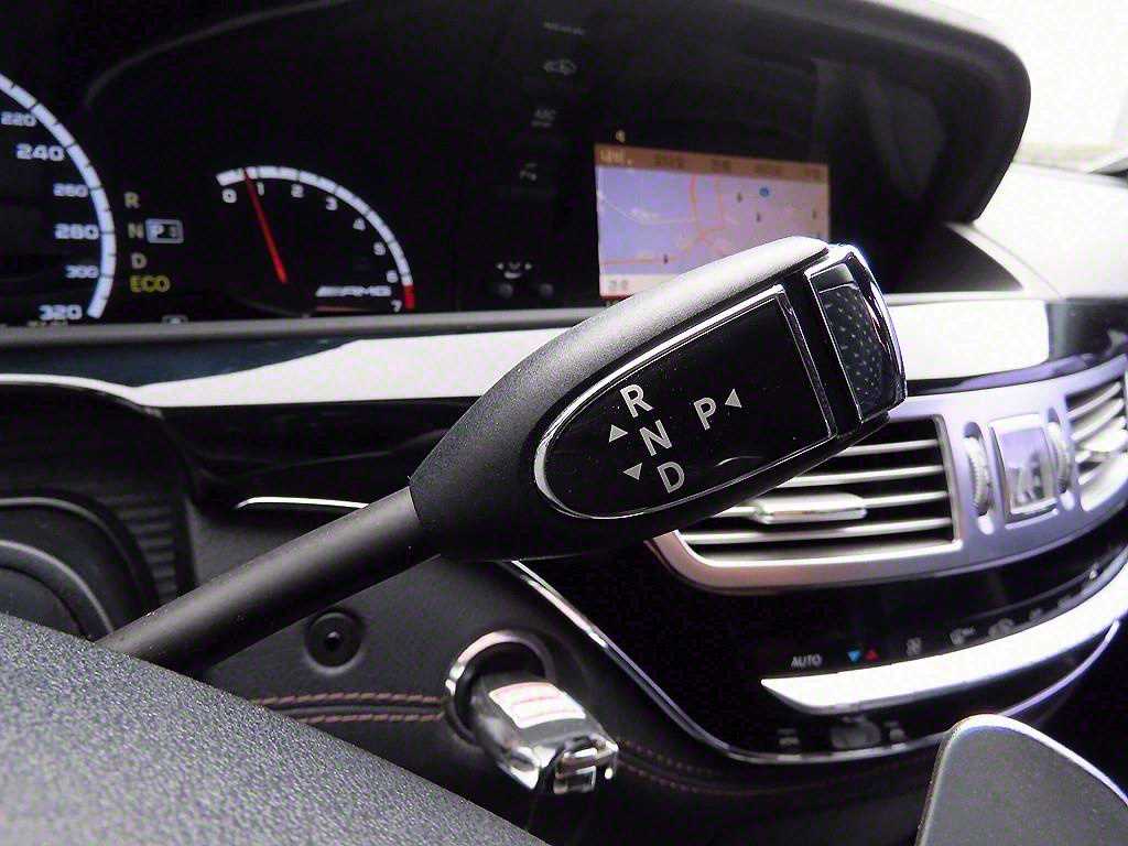 Mercedes Benz S Class - Vista 10