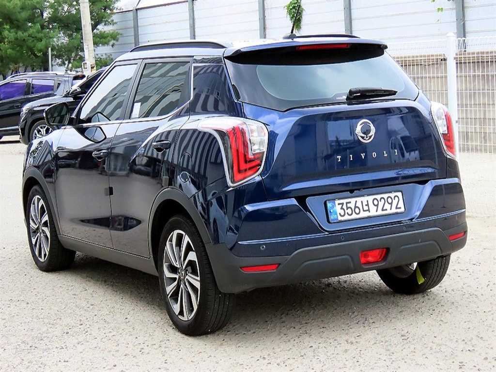 Ssangyong Tivoli - Vista 3