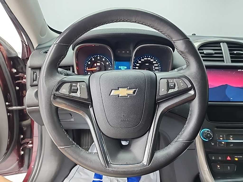 Chevrolet Malibu - Vista 9