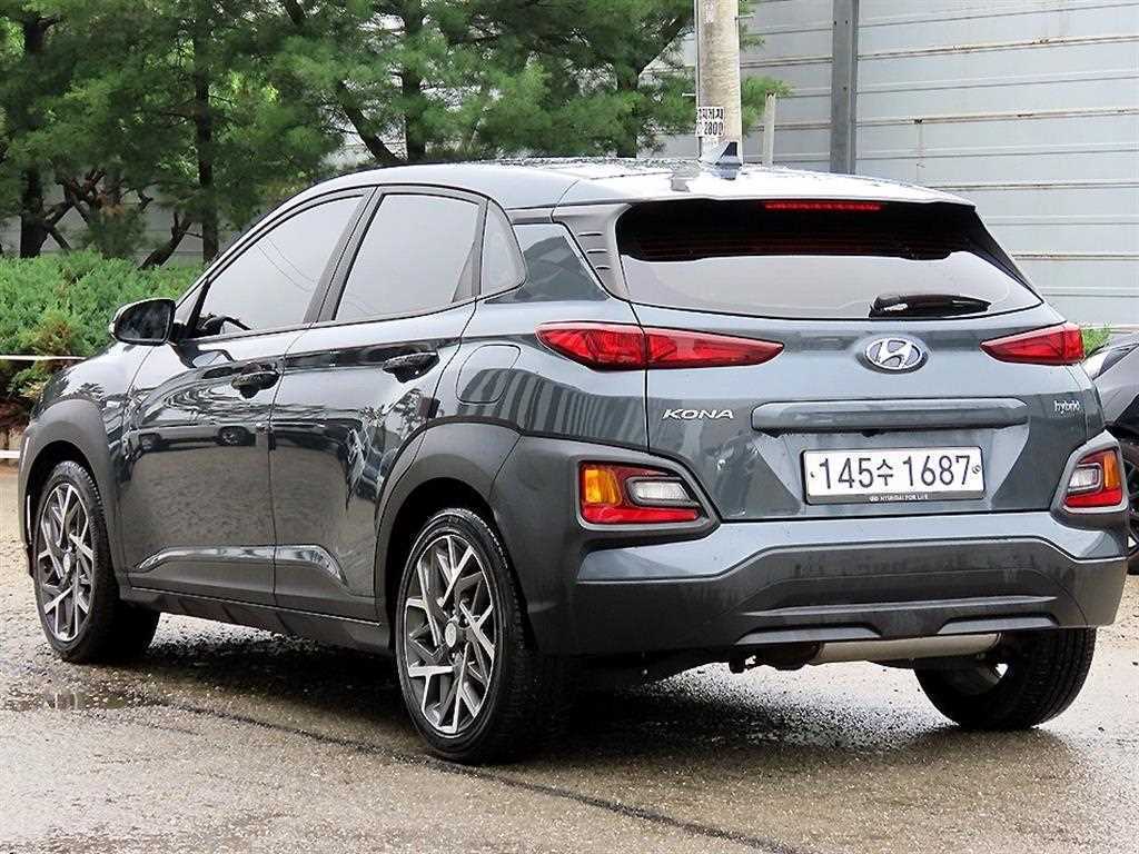 HYUNDAI Kona - Vista 3