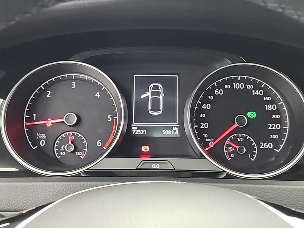 Volkswagen Golf - Vista 6