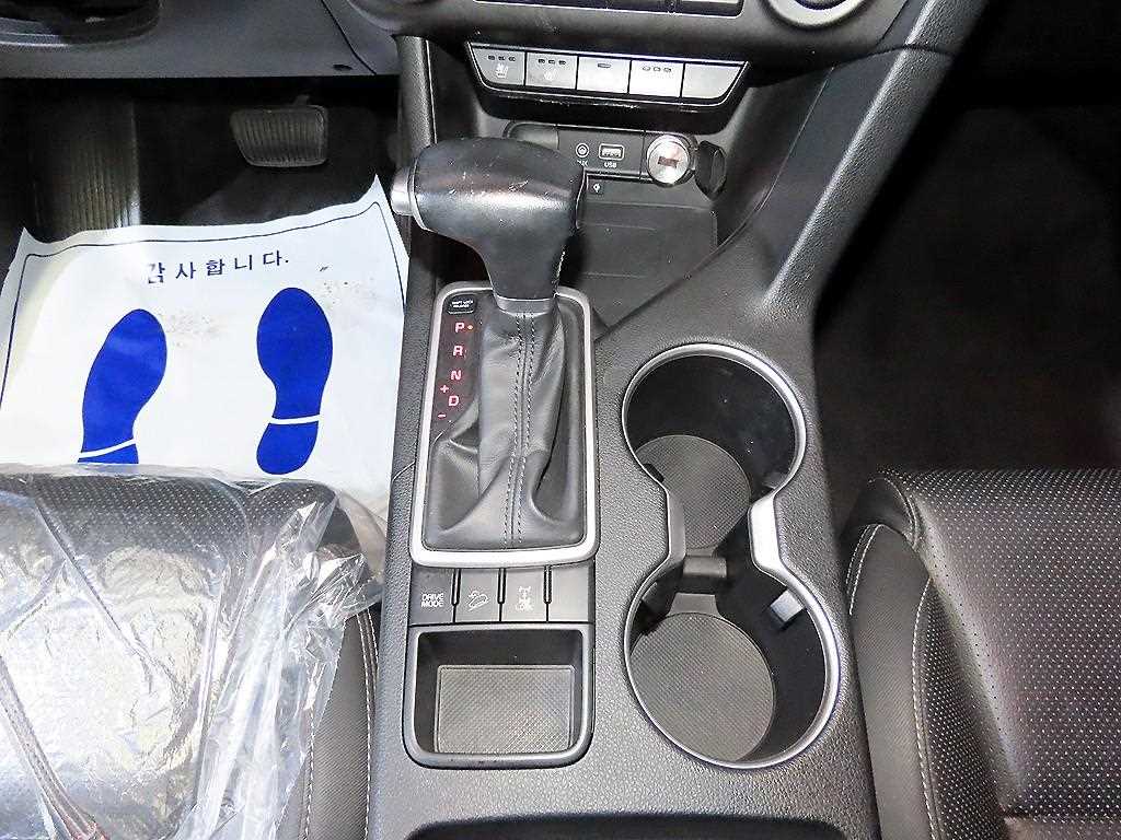 KIA Sportage - Vista 12