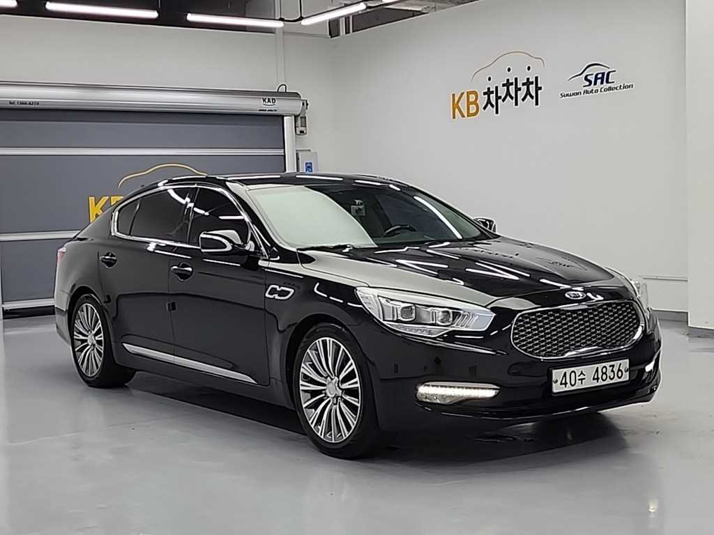 KIA K9 - Vista 4