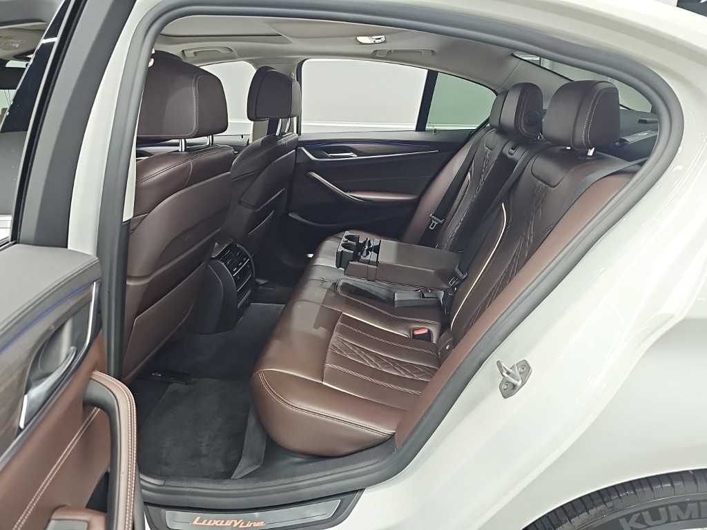 BMW 5 Series - Vista 12