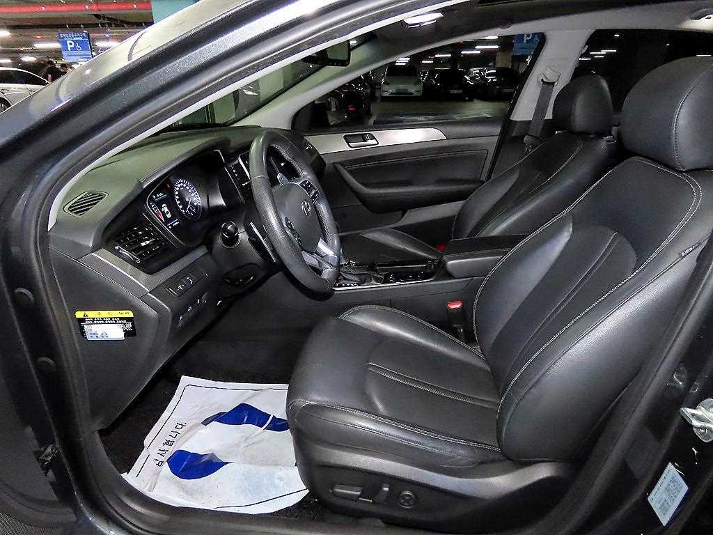 HYUNDAI Sonata - Vista 6
