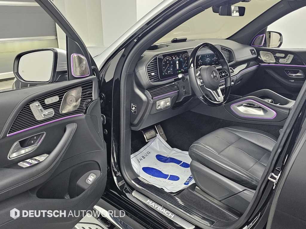 Mercedes Benz GLS Class - Vista 11