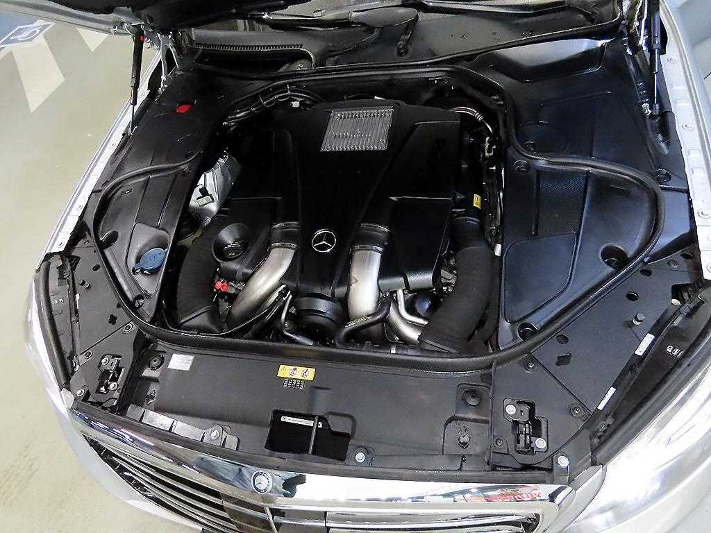 Mercedes Benz S Class 2015 Gris - Importación desde Corea - HF Imports Iquique - Foto 19