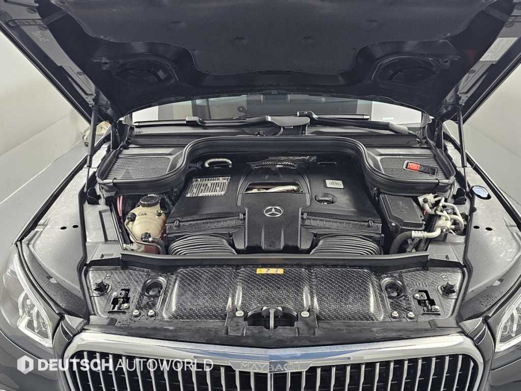Mercedes Benz GLS Class - Vista 6