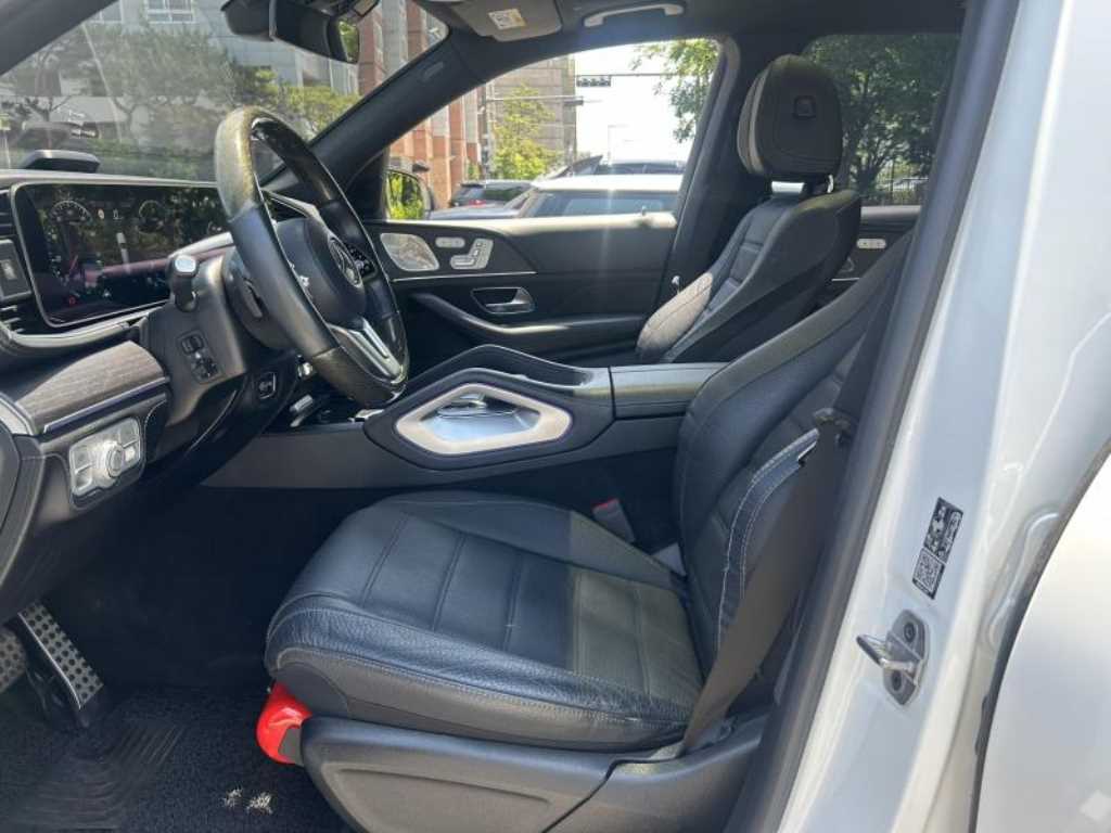Mercedes Benz GLS Class - Vista 8