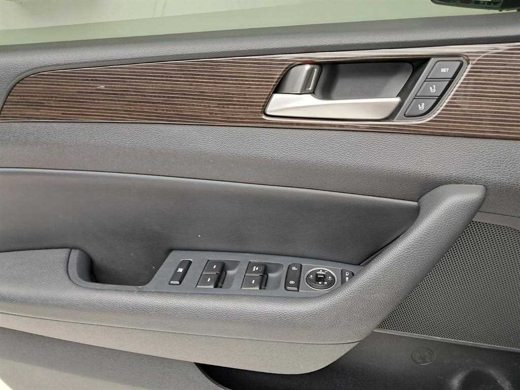 HYUNDAI Sonata 2018 Negro - Importación desde Corea - HF Imports Iquique - Foto 13