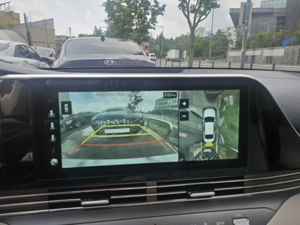 HYUNDAI Grandeur - Vista 9