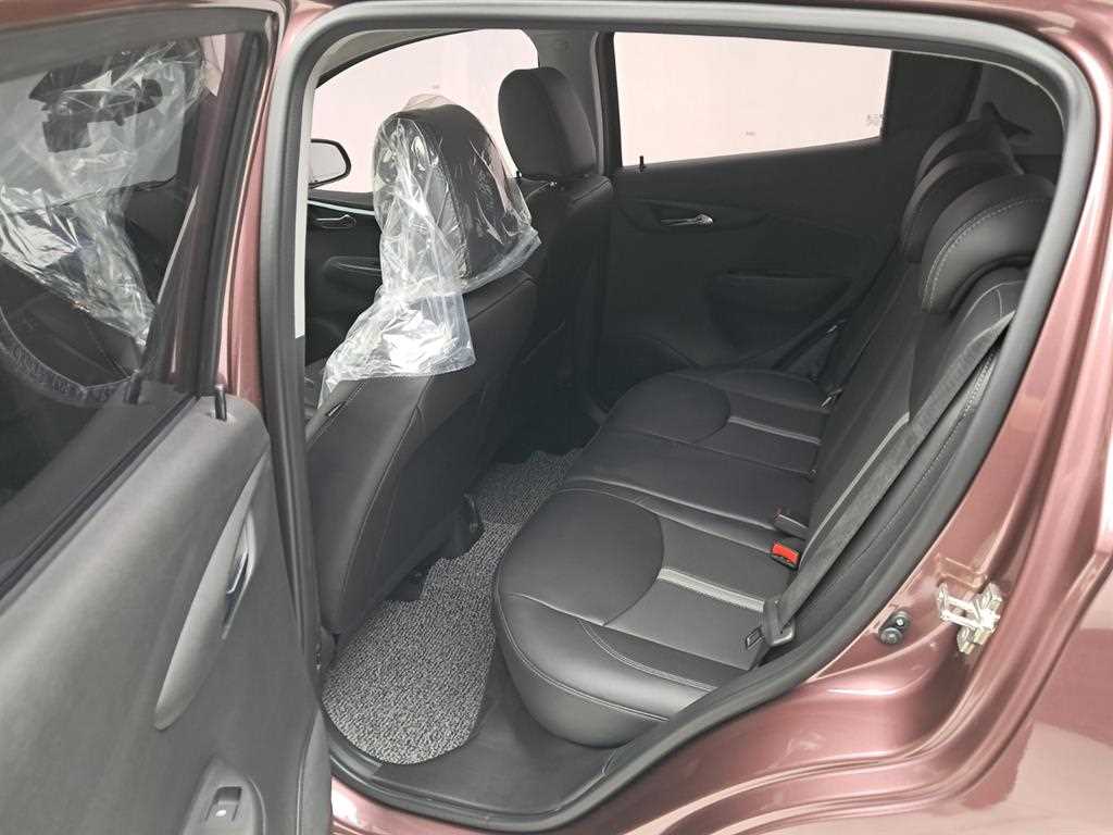 Chevrolet Spark - Vista 12