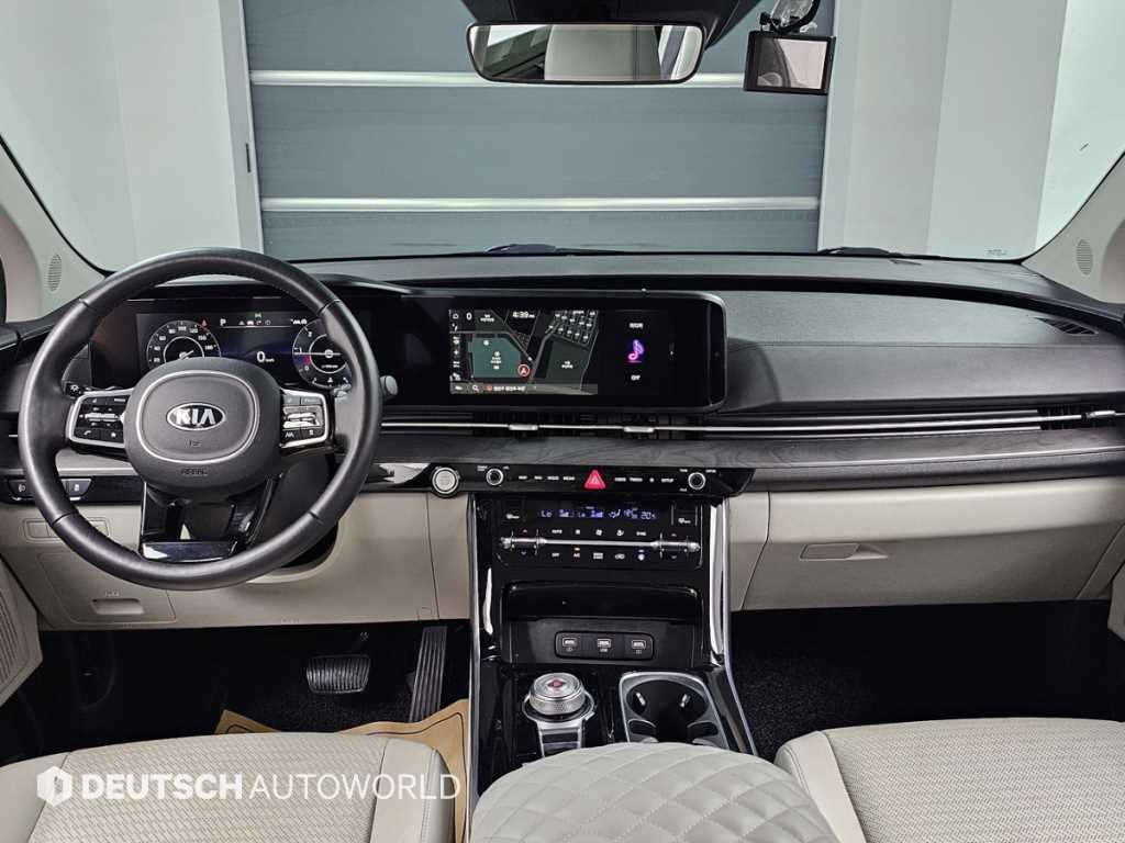 KIA Carnival - Vista 7