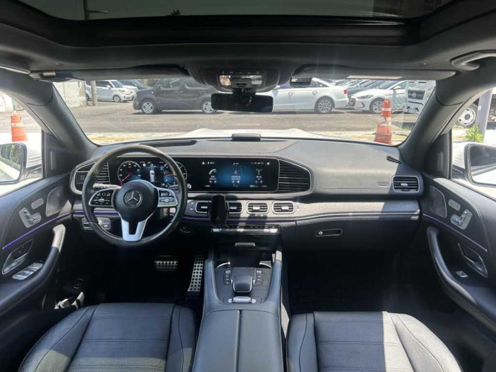 Mercedes Benz GLS Class - Vista 7