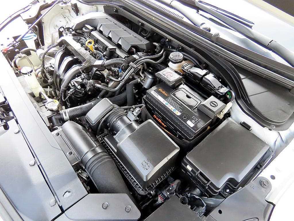 HYUNDAI Avante 2019 Plateado - Importación desde Corea - HF Imports Iquique - Foto 17