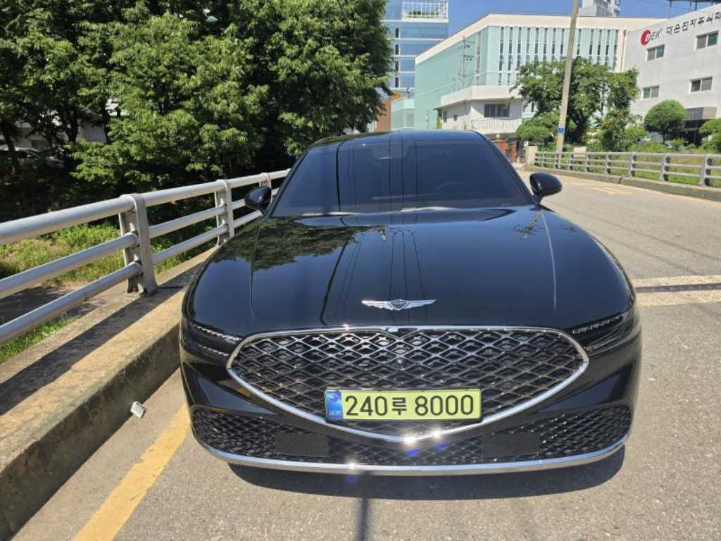 Genesis G90 - Vista 2