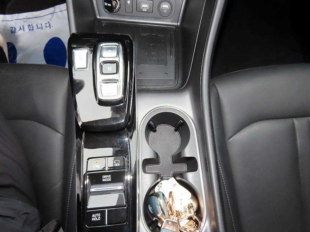HYUNDAI Sonata - Vista 10