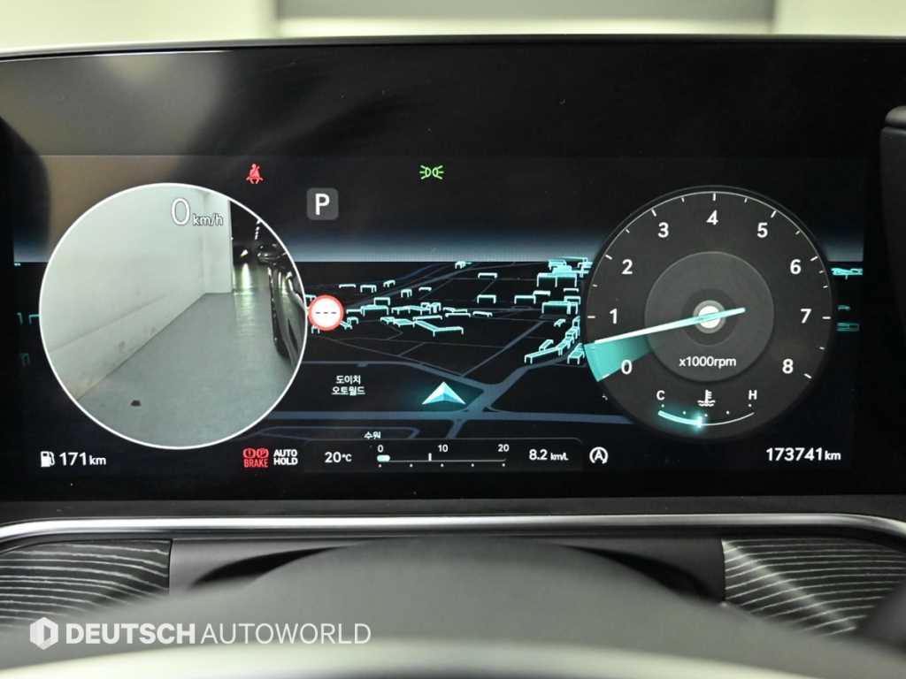 Genesis G90 - Vista 8