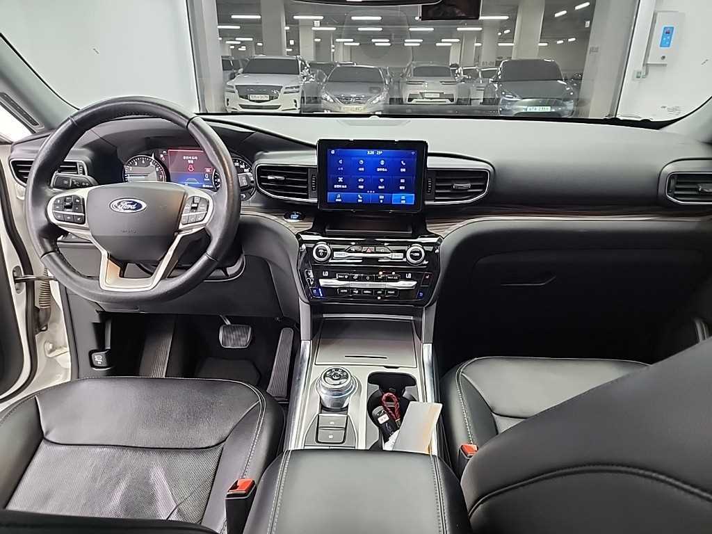 Ford Explorer - Vista 7
