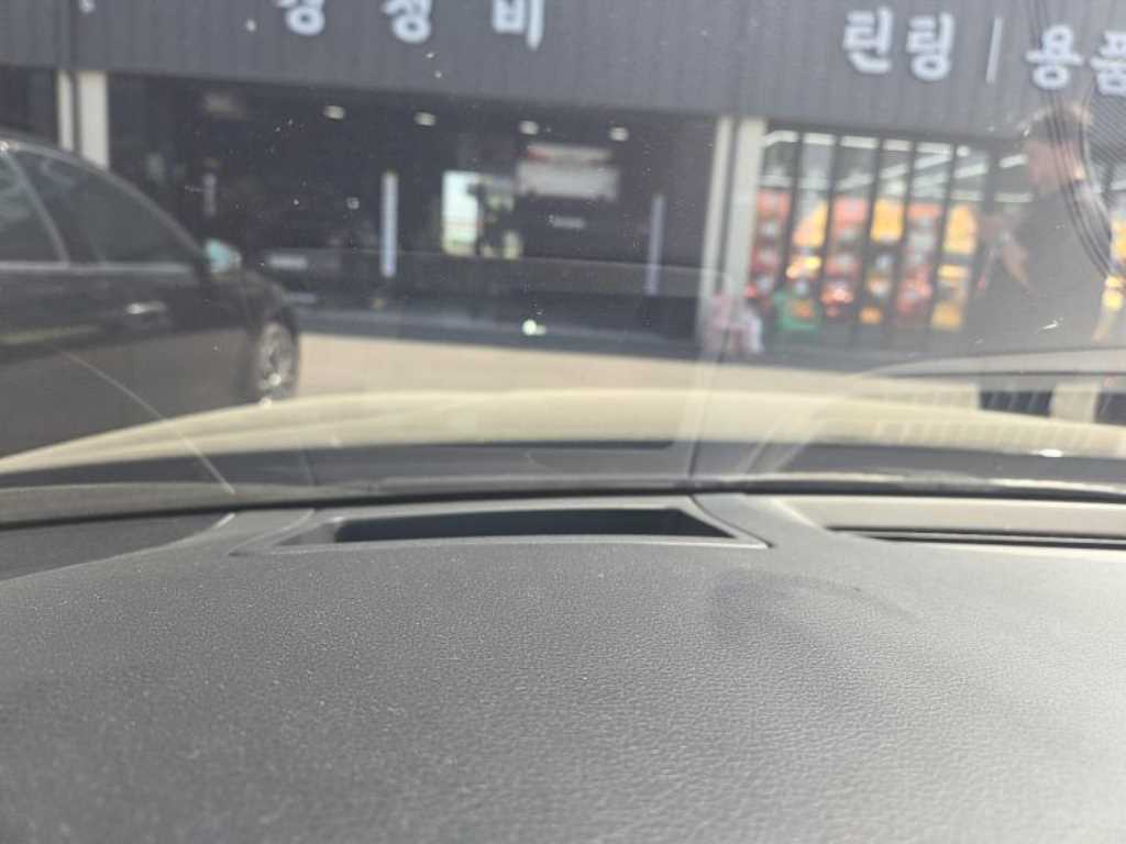 HYUNDAI Grandeur - Vista 3