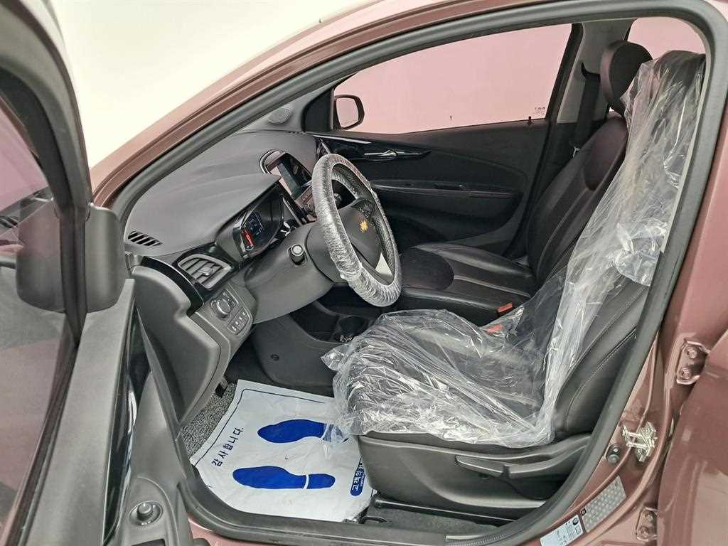 Chevrolet Spark - Vista 11