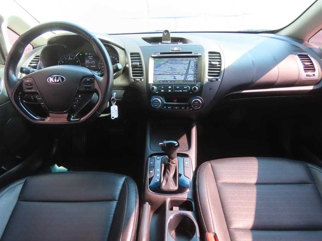 KIA K3 - Vista 7