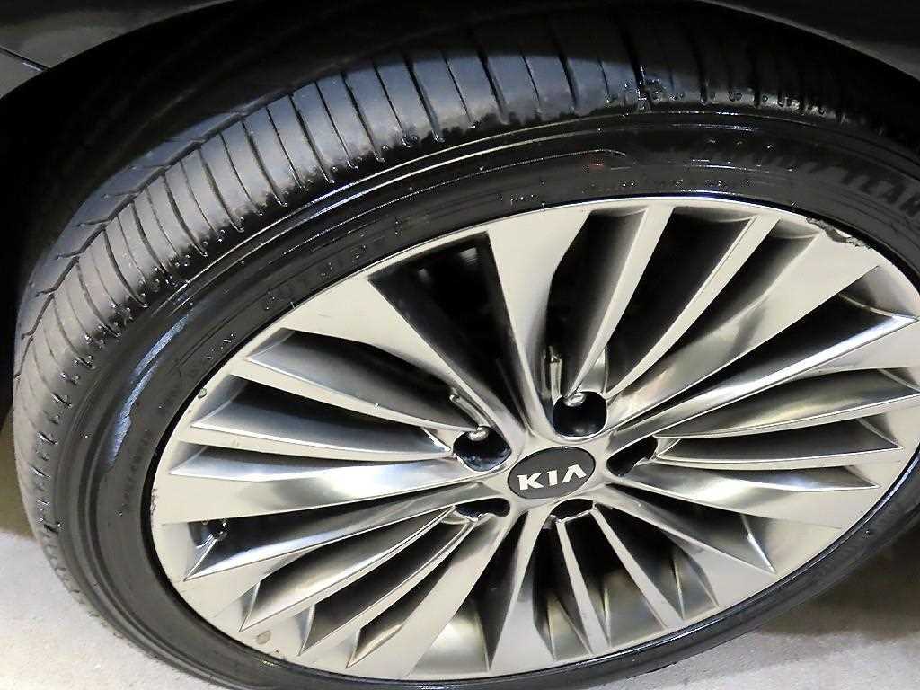 KIA K7 2017 Negro - Importación desde Corea - HF Imports Iquique - Foto 20