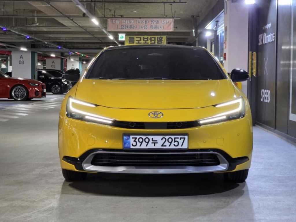 Toyota Prius 2026 Amarillo - Importación desde Corea - HF Imports Iquique - Foto 1
