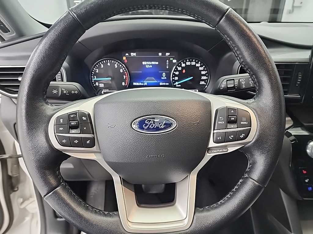 Ford Explorer - Vista 9