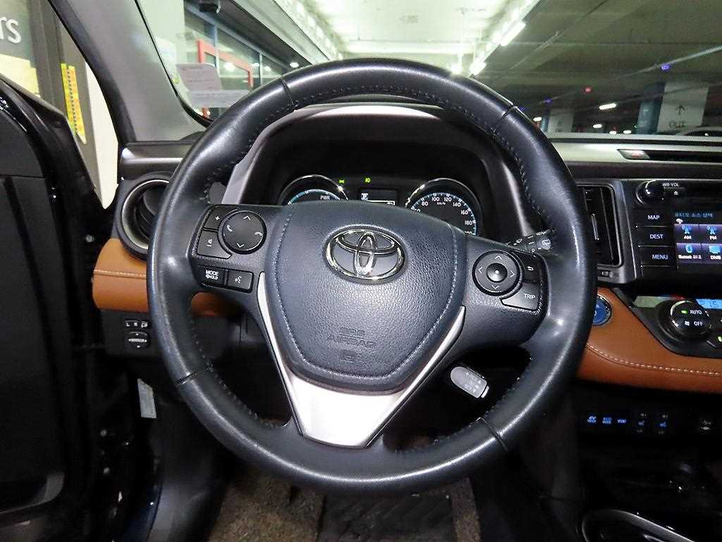 Toyota RAV4 - Vista 8