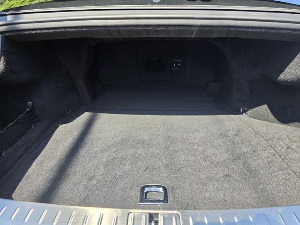 Genesis G90 2026 Negro - Importación desde Corea - HF Imports Iquique - Foto 18