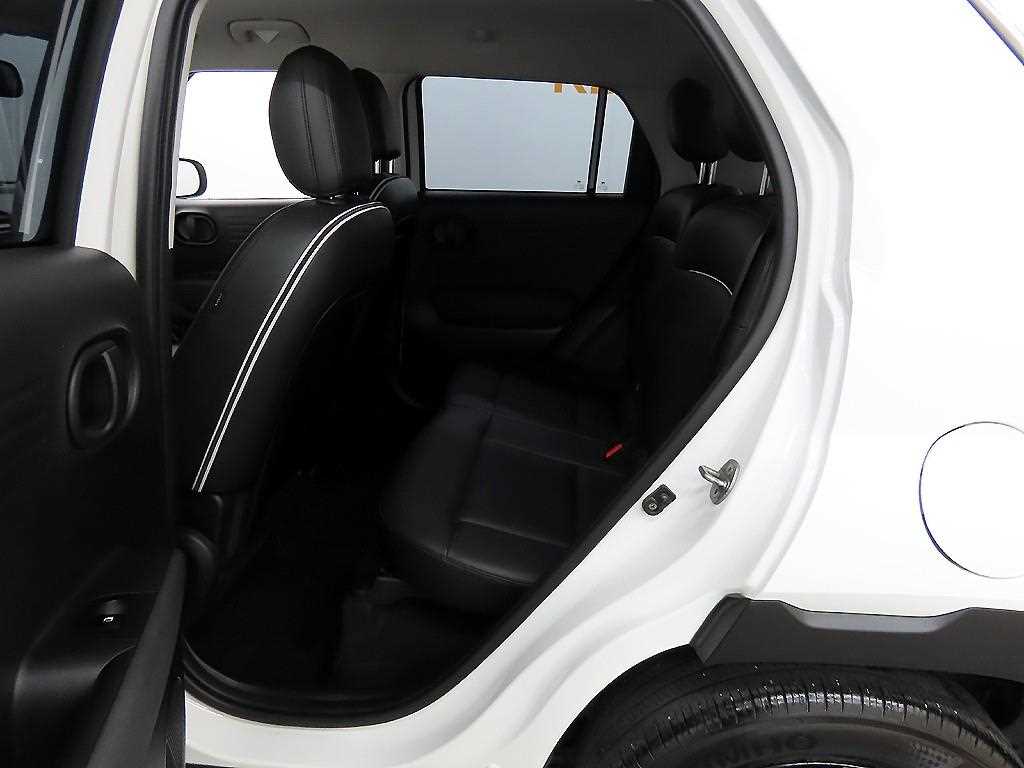 HYUNDAI Casper - Vista 7