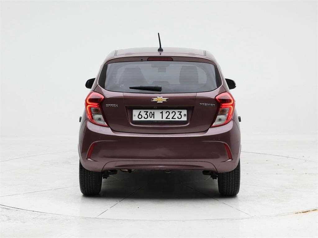Chevrolet Spark - Vista 5